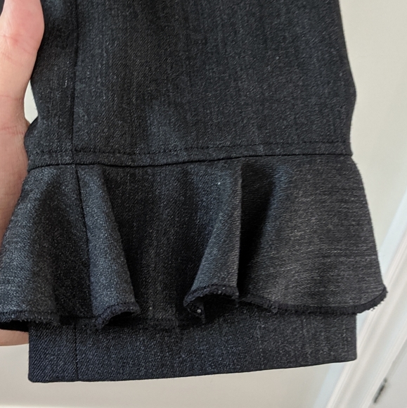 ✨HOST PICK✨ Love Moschino Feminine Ruffle Blazer - Picture 5 of 6